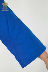 Fabricante detallado de ropa de mujer con botones en los puños y tela de algodón y lycra - 20403 | Textiles reales - Thumbnail