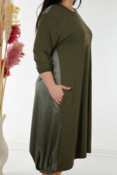 Kleid aus Baumwoll-Lycra-Stoff. Detaillierte Damenbekleidung – 20331 | Echtes Textil - Thumbnail