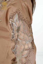Camicie in tessuto Lycra di cotone con ricamo floreale Produttore di abbigliamento femminile - 20253 | Tessuto reale - Thumbnail