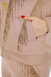 Scuba ve İki İplikten Üretilen Eşofman Takım Cepli Kristal Taş İşlemeli Fermuarlı Kadın Giyim - 17496 | Reel Tekstil - Thumbnail