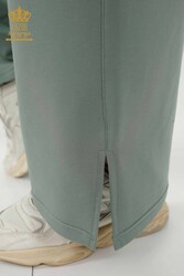 Scuba ve İki İplikten Üretilen Eşofman Takım Kısa Kol Kadın Giyim Üreticisi - 17548 | Reel Tekstil - Thumbnail