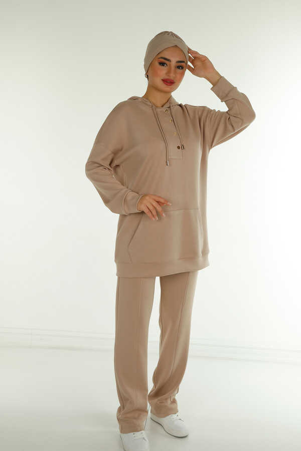 Reel Tekstil - Scuba ve İki İplikten Üretilen Tesettür Eşofman Takım Kapüşonlu Cepli Çıtçıtlı Kadın Giyim Üreticisi - | Reel Tekstil