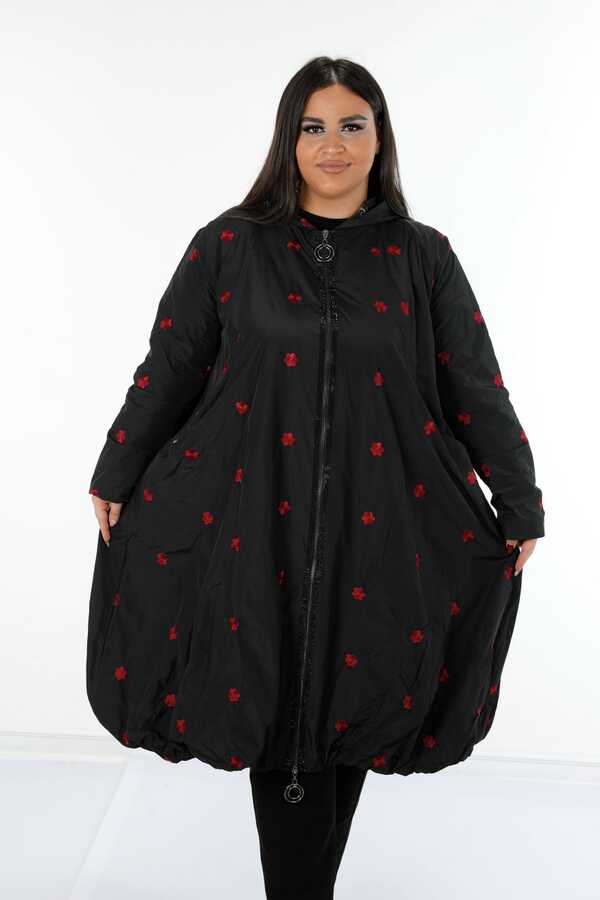 Reel Tekstil - Su Geçirmez Paraşüt Kumaş İle Üretilen Yağmurluk Nakışlı Taş İşlemeli Kapüşüonlu Kadın Giyim Üreticisi - 7574 | Reel Tekstil Reel Tekstil - Su Geçirmez Paraşüt Kumaş İle Üretilen Yağmurluk Nakışlı Taş İşlemeli Kapüşüonlu Kadın Giyim Üreticisi - 7574 | Reel Tekstil